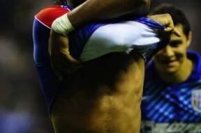 开云体育下载 德罗巴连续十五场比赛得分超过惊险取胜，老鹰挑战极限！